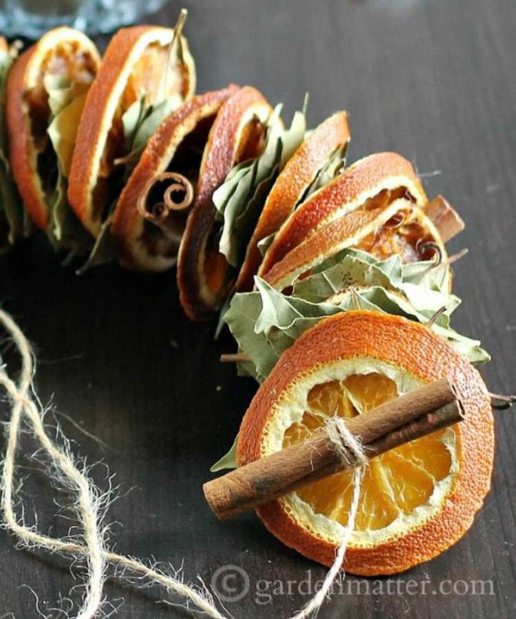 diy dried orange garland for your home