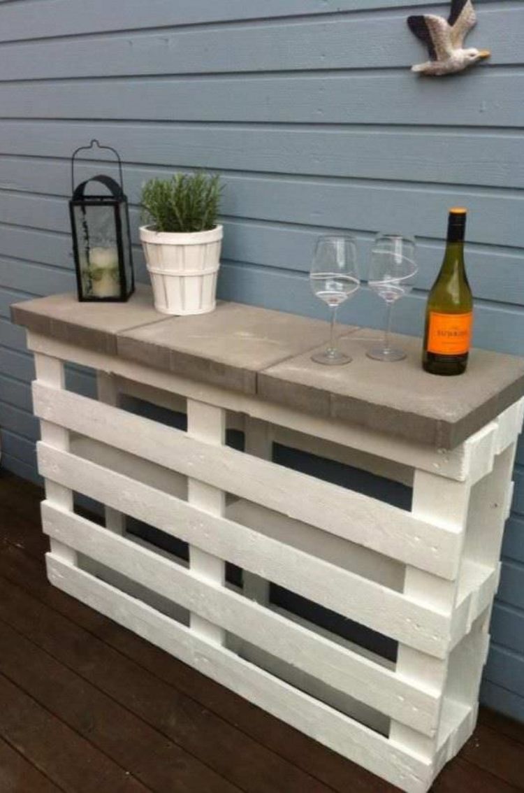 Deck ideas wit bars are always anyone that entertains favorite, best yet it's made from old pallets and pavers. 