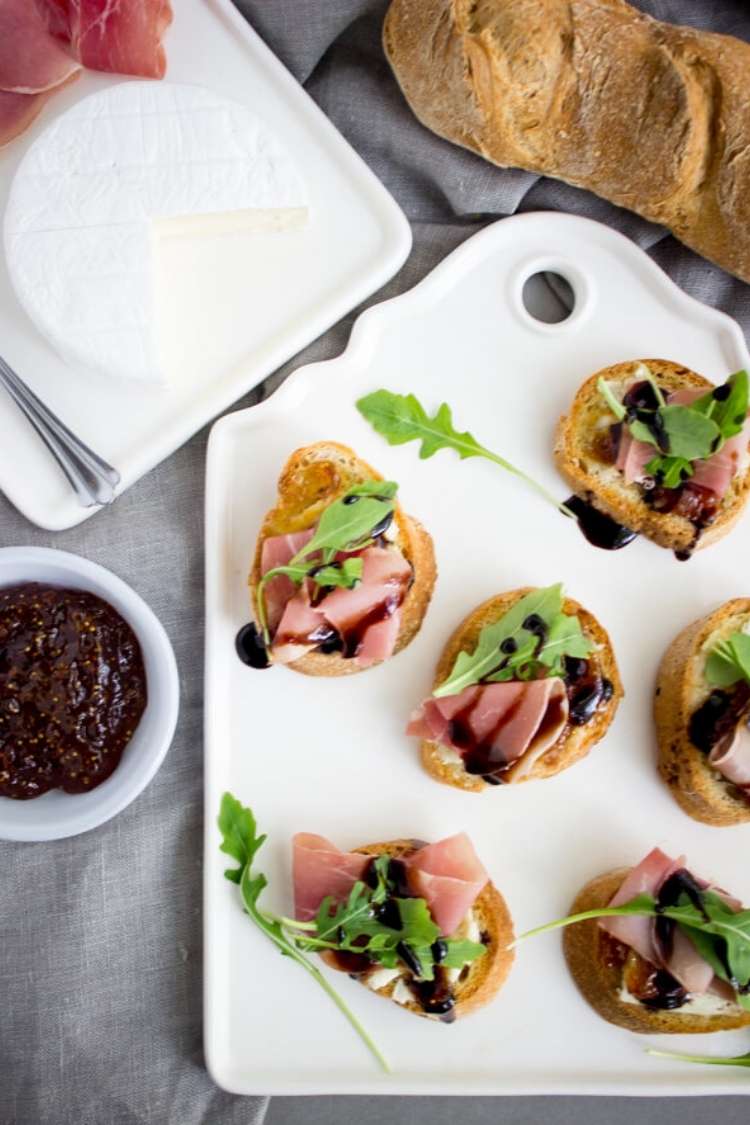 OneCrazyHouse Italian Appetizers Crostini with Fig and Proscuitto