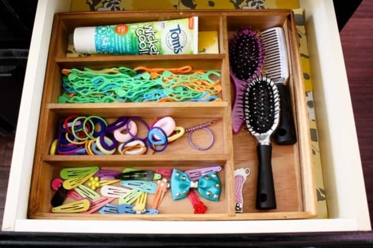 Kitchenware as hair accessories organizer